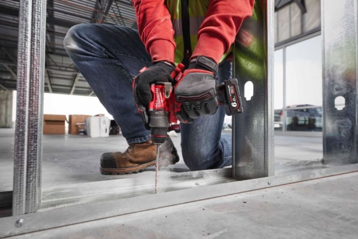 Дрель-шуруповёрт аккумуляторная бесщёточная ударная MILWAUKEE M12 FPD2-0 (37/45 Нм) (каркас)