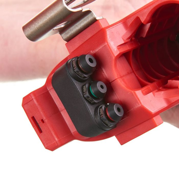 Заклепочник аккумуляторный MILWAUKEE M12 BPRT-201X Ø закл. 2,4-4,8мм (ЗУ+1акХ2ач+HDкейс)