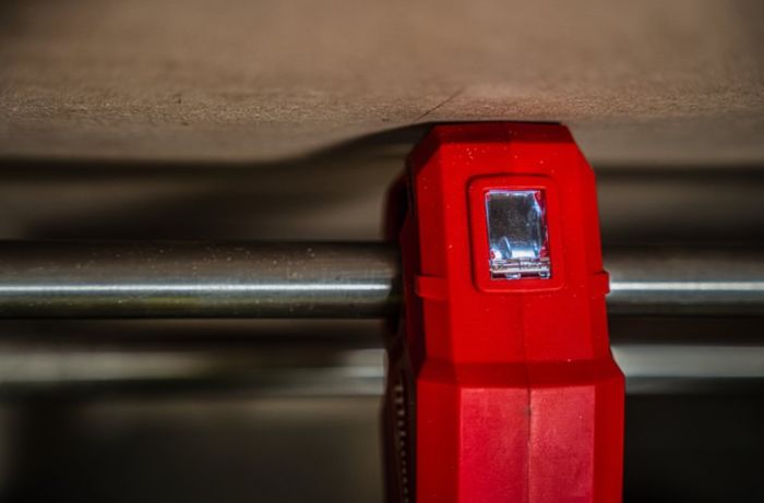 Труборез аккумуляторный по нержавеющей стали MILWAUKEE M12 PCSS-0 (каркас)