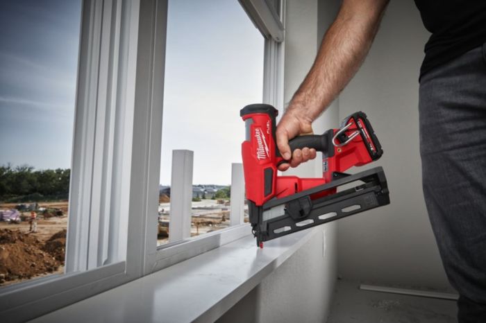 Пистолет гвоздезабивной аккумуляторный бесщёточный MILWAUKEE M18 FN16GA-0X (32-64мм)(каркас, HDкейс)
