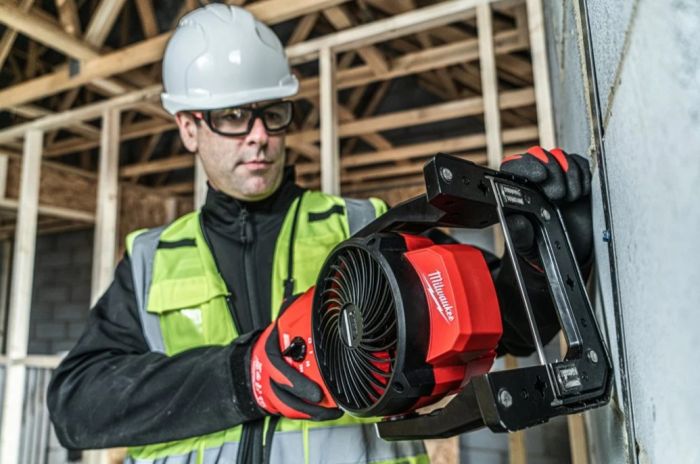 Вентилятор воздушный аккумуляторный MILWAUKEE M12 AF-0