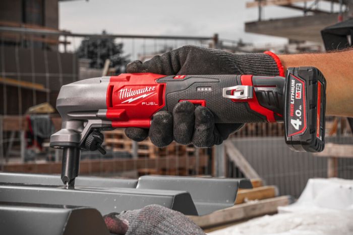 Ножницы по металлу аккумуляторные бесщёточный MILWAUKEE M12 FNB16-0 (каркас)