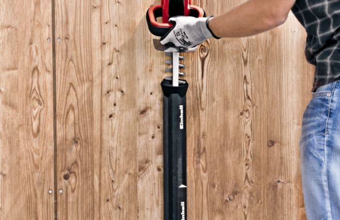 Кущоріз акумуляторний Einhell X-Change GE-CH 1855/1 Li Solo (без акум.), 18В, лезо 620 мм, 2200 об/хв, різ 550 мм