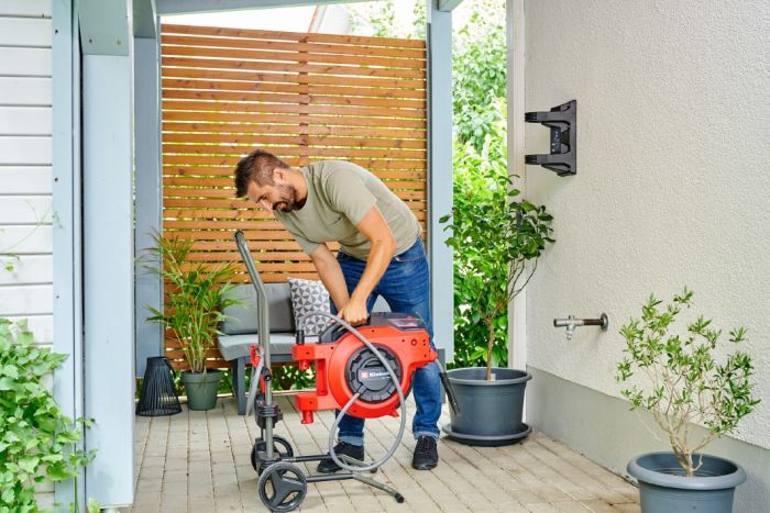 Котушка для шланга акумуляторна Einhell GE-HR 18/30 WH Li - Solo (4173771) X-Change (без акум.), 18В, без основного шланга', шланг під'єднання 1.5м, до 8 бар, настінний тримач, розпилювач і адаптери в комплекті