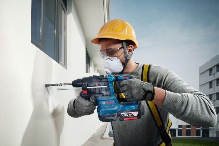 Акумуляторний перфоратор Bosch GBH 185-LI Professional (0611924021)