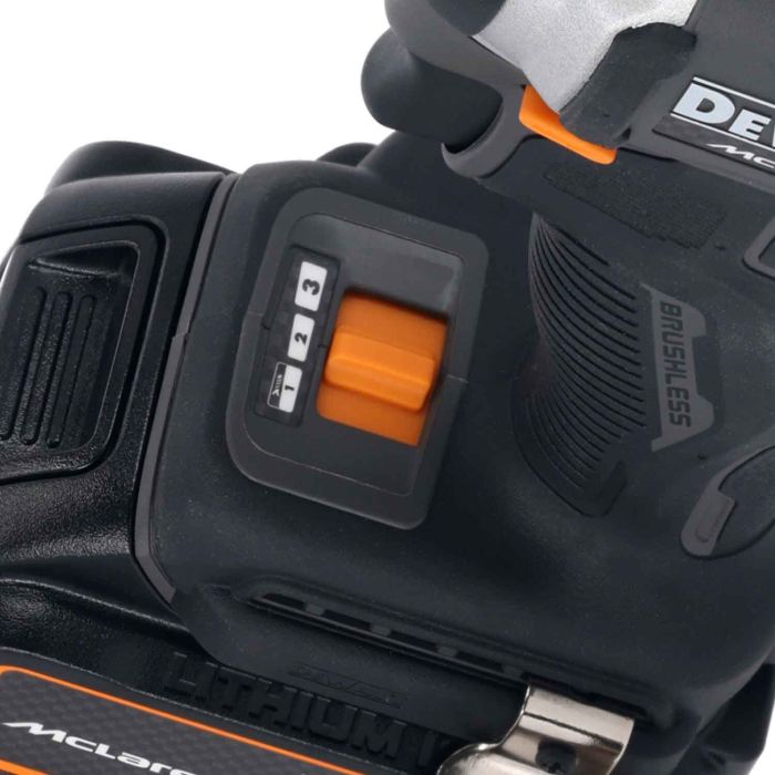 Набір з двох інструментів акумуляторних безщіткових McLaren F1 TEAM LIMITED EDITION DeWALT DCK200MP2T