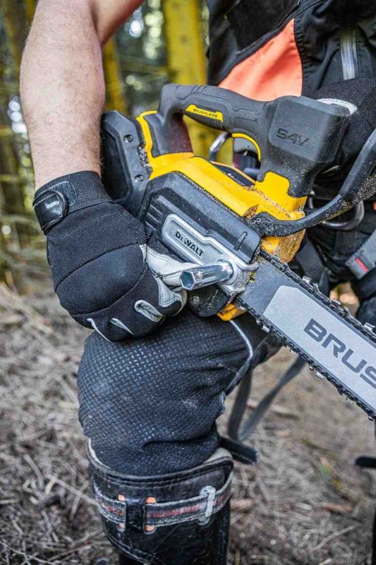 Пилка ланцюгова акумуляторна безщіткова з верхньою рукояткою DeWALT DCMCST635N