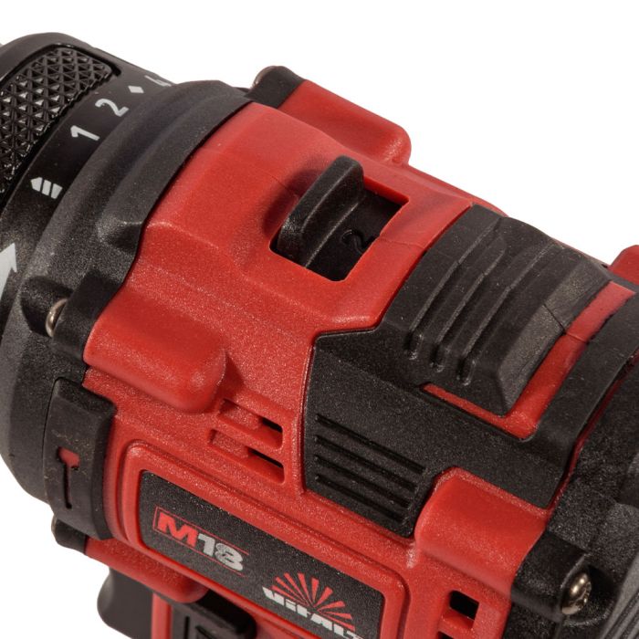 Дриль-шуруповерт акумуляторний Vitals Master AU 1832c BL