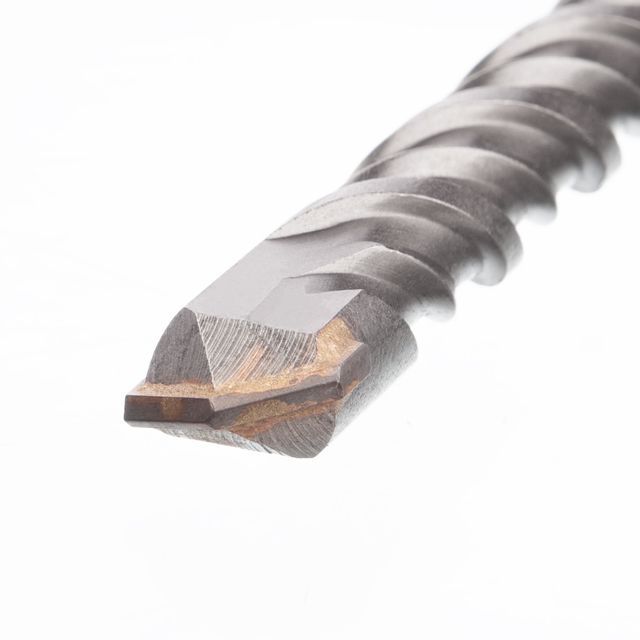 Бур SDS PLUS S4 18x600мм INTERTOOL SD-1860