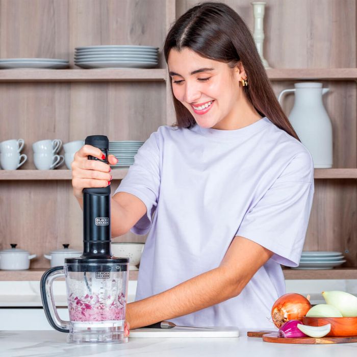 Ручний блендер BLACK+DECKER BXHBA1501E