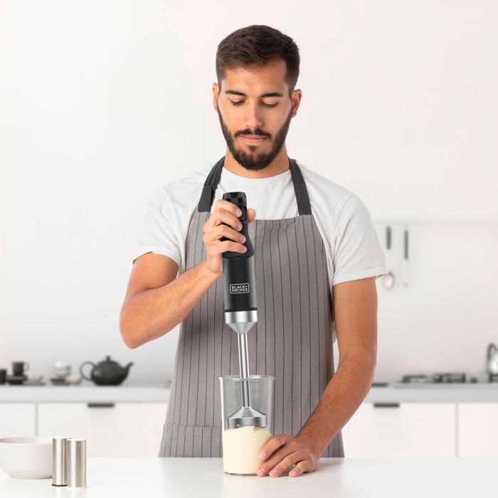 Ручний блендер BLACK+DECKER BXHBA1501E