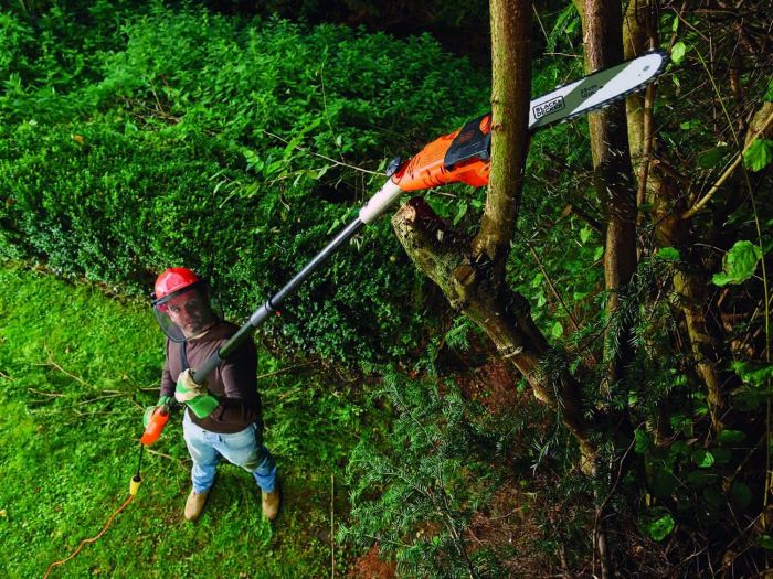 Висоторіз електричний зі штангою BLACK+DECKER PS7525