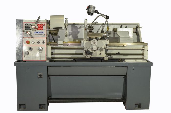 Верстат токарно-гвинторізний FDB Maschinen Turner 360x1000W (2,2 кВт, DPA)