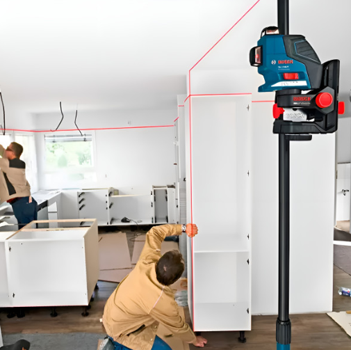 Лазерний нівелір Bosch GLL 3-80 С Professional, зі штативом BT 150, чохлом