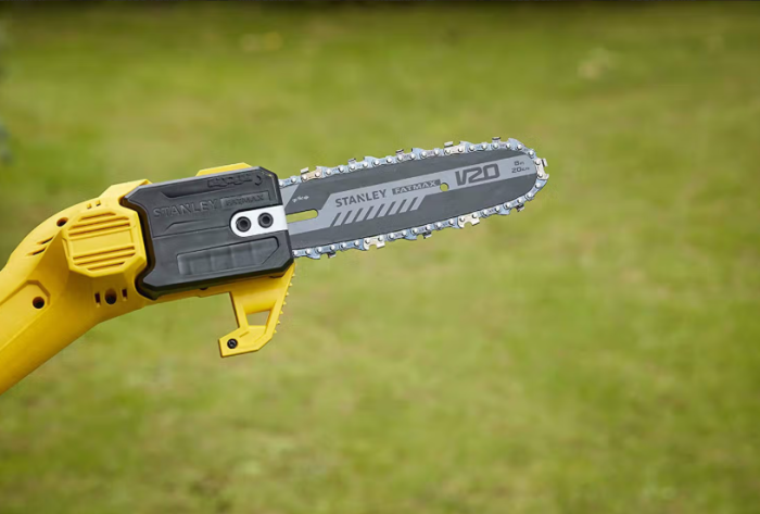 Комплект STANLEY FATMAX V20: Акумуляторний висоторіз SFMCPS620 та кущоріз на штанзі SFMCPH845 + 4А АКБ +ЗП