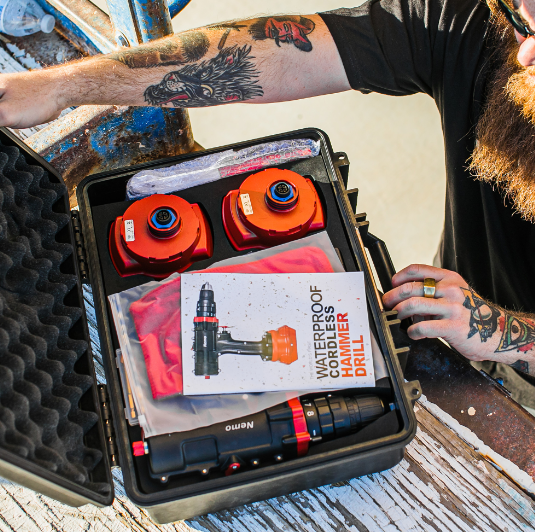 Підводний акумуляторний дриль-шуруповерт Nemo Hammer Drill - 50M