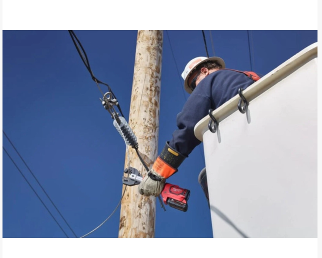 Кабелеріз гідравлічний акумуляторний MILWAUKEE MILWAUKEE, M18 ONEHCC-0C CU/AL (каркас, кейс)